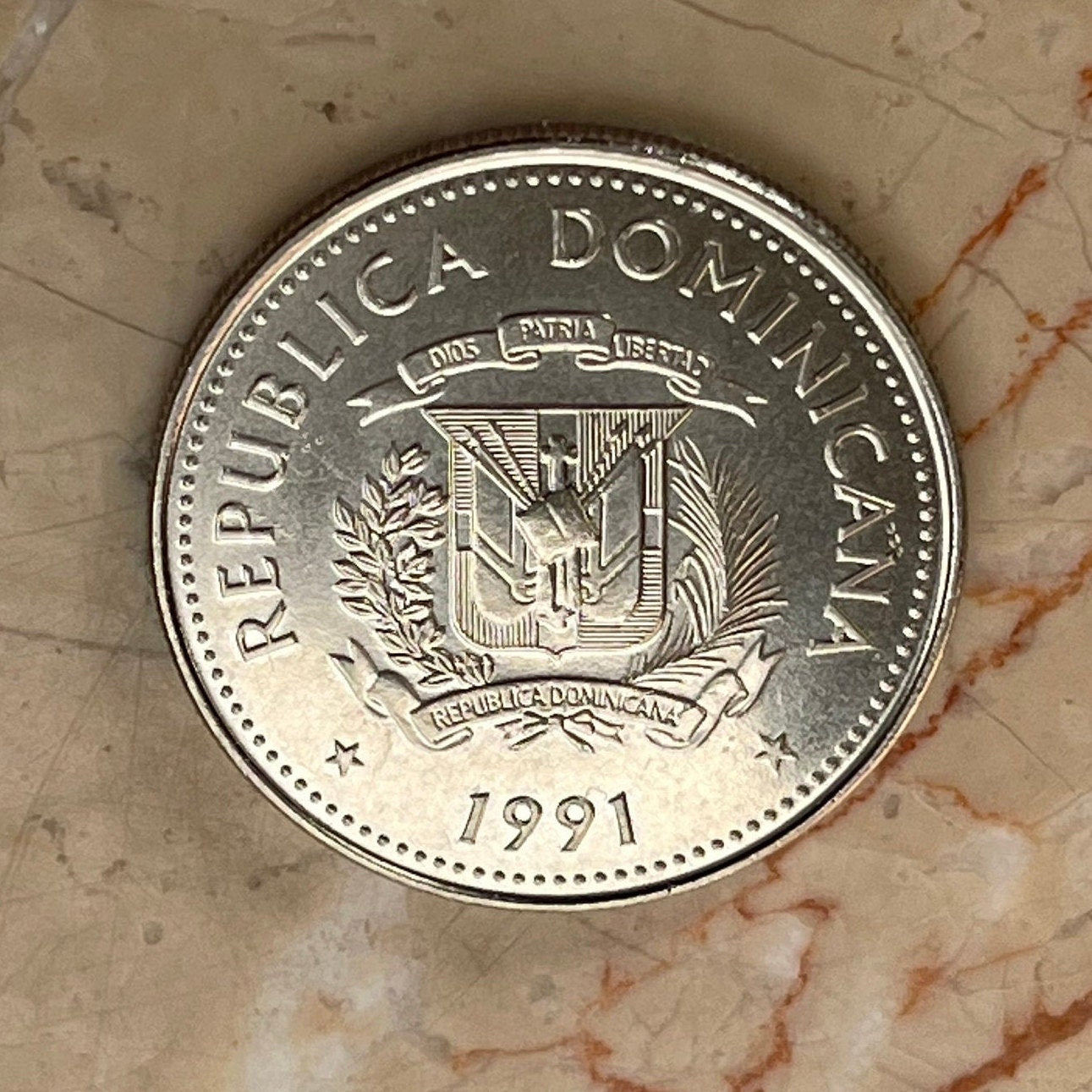 Oxen w/Sugar-cart 25 Centavos Dominican Republic Authentic Coin Money for Jewelry and Craft Making