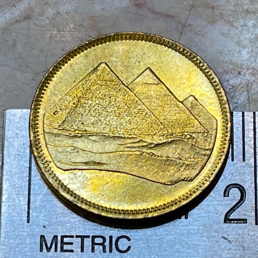 Pyramids of Giza 1 Piastre Egypt Authentic Coin Money for Jewelry and Craft Making (Qirsh)