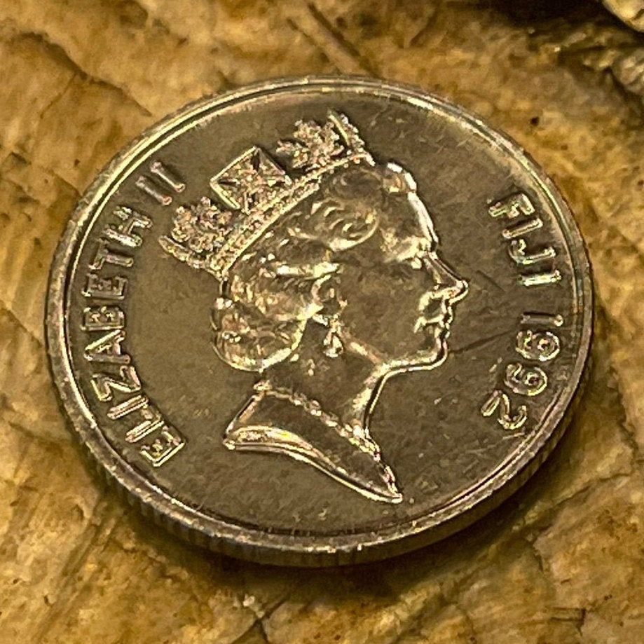 Lali Drum 5 Cents Fiji Authentic Coin Money for Jewelry and Craftmaking (Wooden Slit Drum)