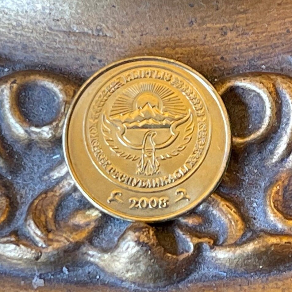 White Falcon and Tian Shan Mountains 10 Tyiyn Kyrgyzstan Authentic Coin Money for Jewelry (Ak Shumkar) (Issyk Kul) (Ala Too) (Tian Shan)