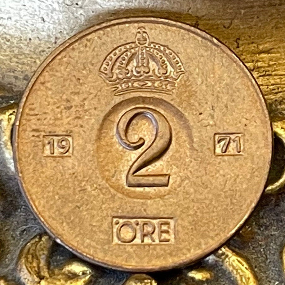 Crown of King Gustaf VI Adolf 2 Ore Sweden Authentic Coin Money for Jewelry and Craft Making (Indented Coin)