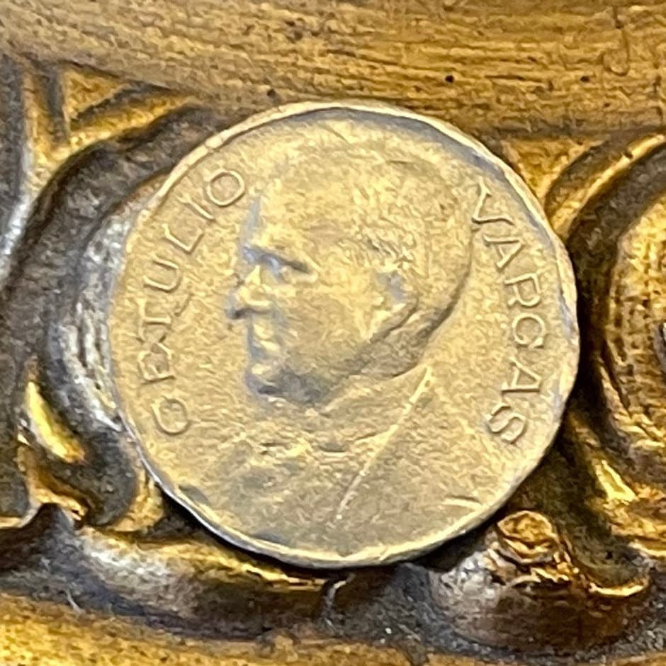 Getúlio Vargas & Marajoara Motif 100 Reis Brazil Authentic Coin Money for Jewelry (Father of the Poor) (Pre-Columbian) (Indented) (Populist)