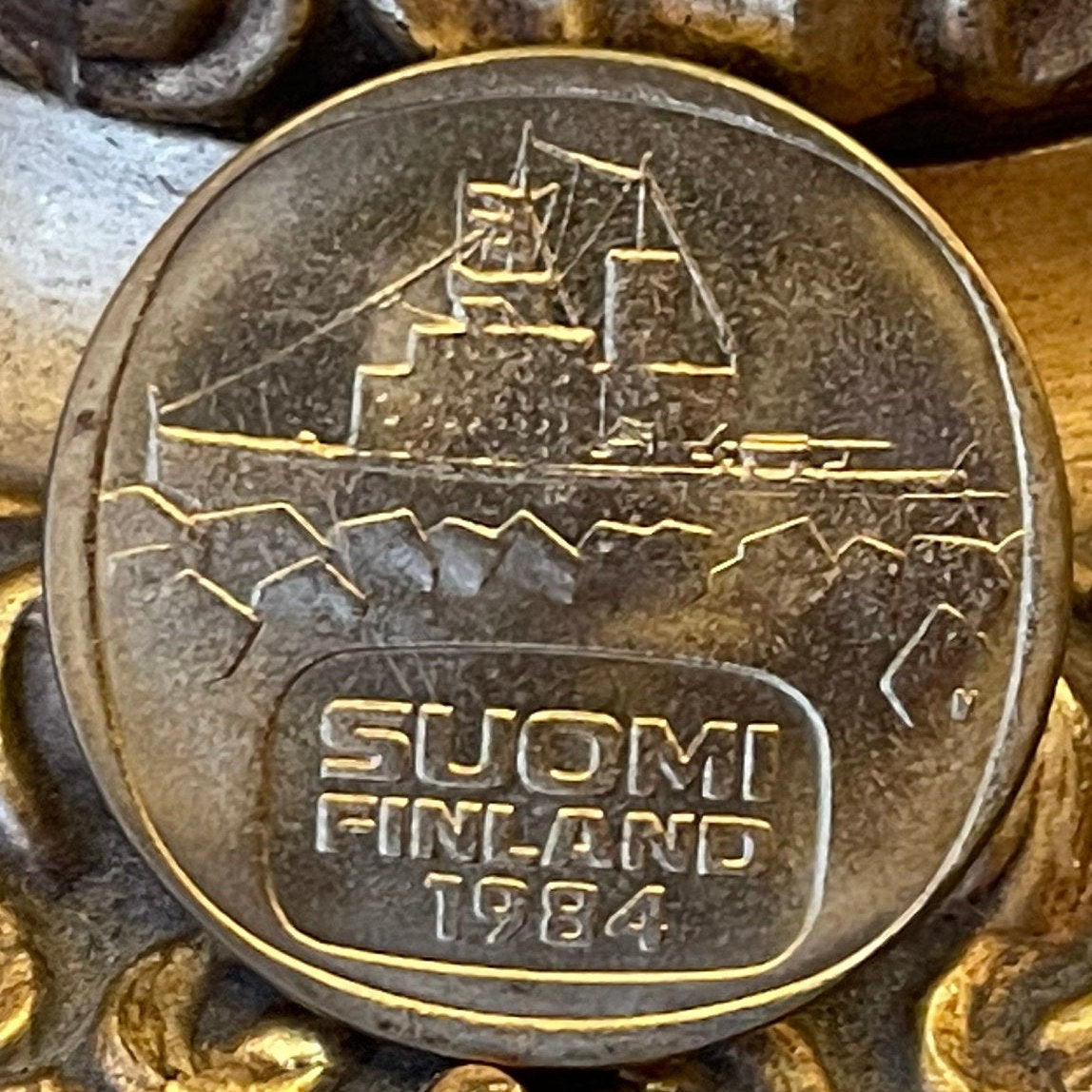 Flock of Birds & Icebreaker Urho 5 Markkaa Finland Authentic Coin Money for Jewelry and Craft Making (Urho Kekkonen) (Arctic)