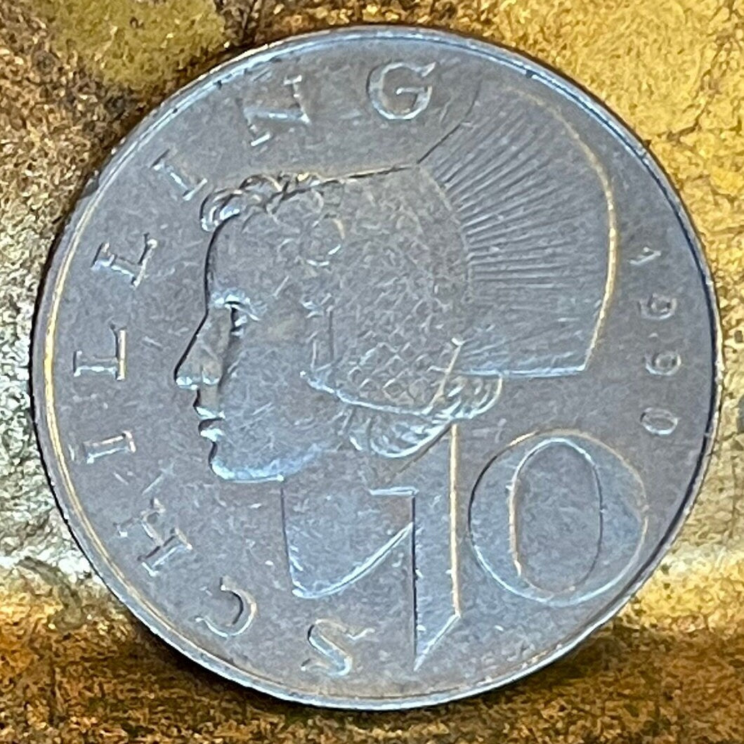 Wachau Woman in Gold Pleated Brettlhaube Headdress 10 Schilling Austria Authentic Coin Money for Jewelry (Gold Dome) (Goldhaube)