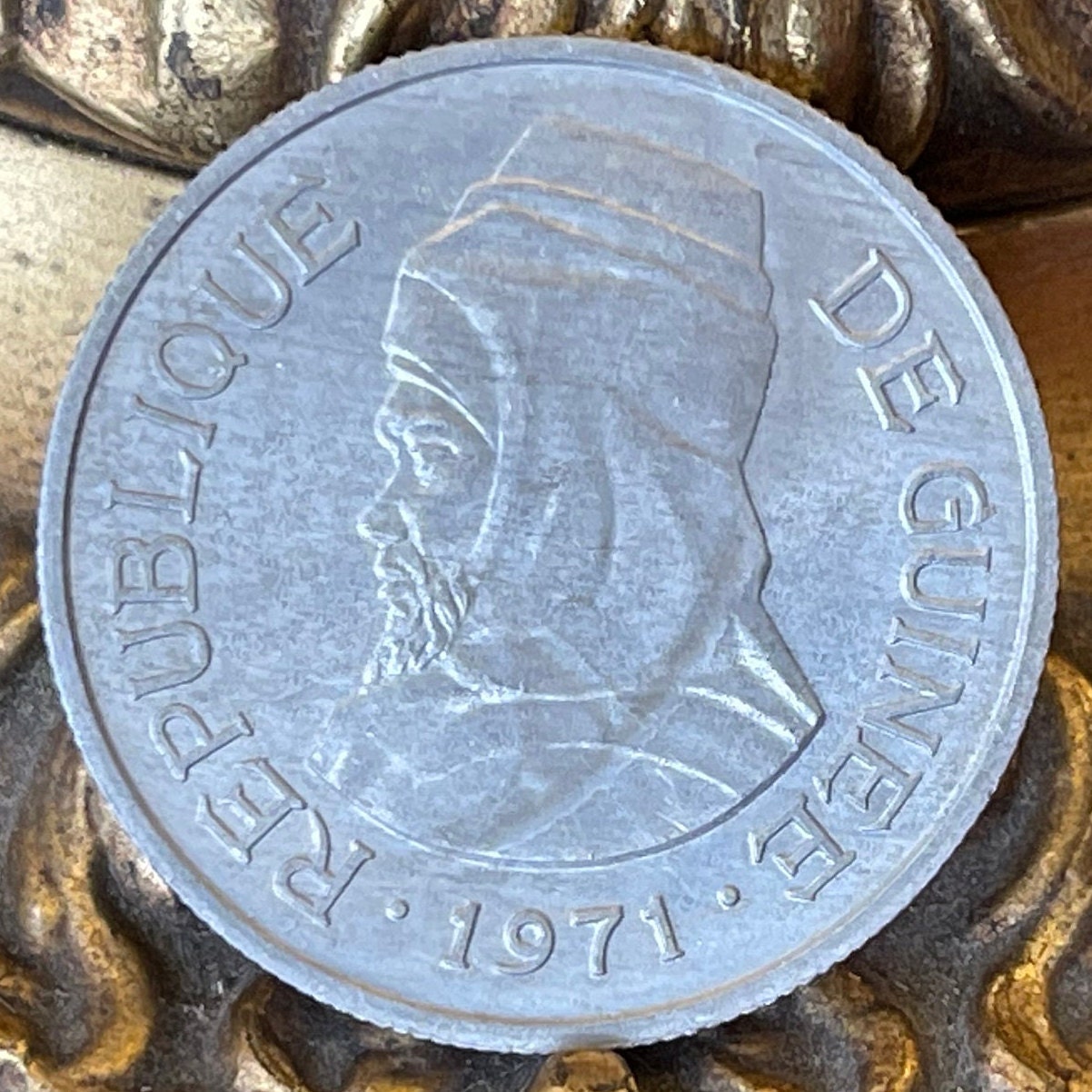Almamy Samori Touré 5 Sylis Guinea Authentic Coin Money for Jewelry (Black Lives Matter) (Freedom Fighter) (1971) (Work Justice Solidarity)