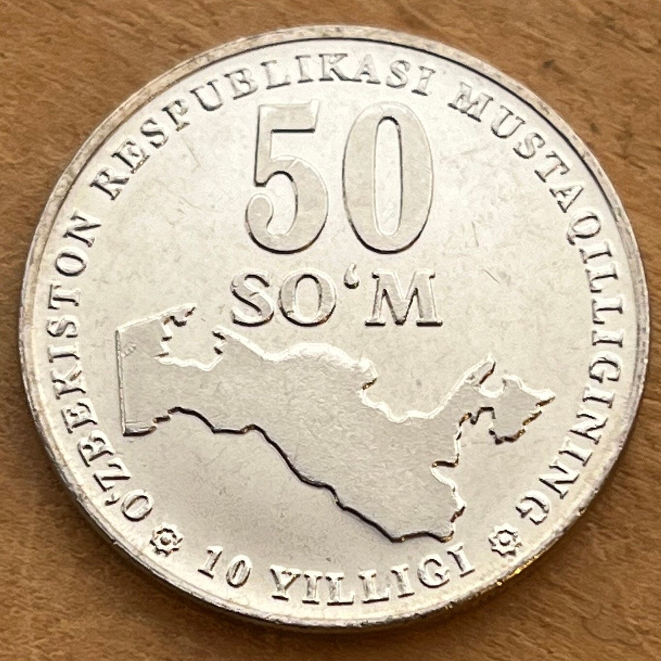 Huma Bird of Paradise & Map 50 So'm Uzbekistan Authentic Coin Money for Jewelry and Collage (2001) (Independence)