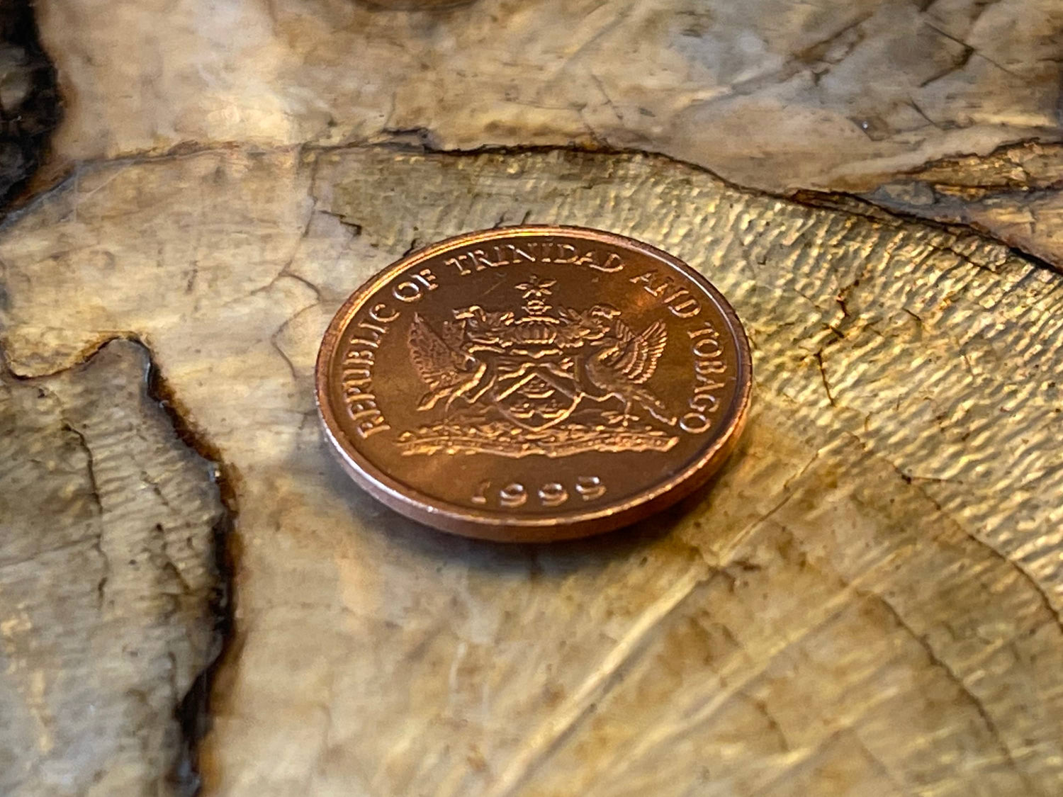 Hummingbird in flight Trinidad Tobago  One Cent Authentic copper Coin - Money for Jewelry and Craft Making - drilled coin - Coin charm