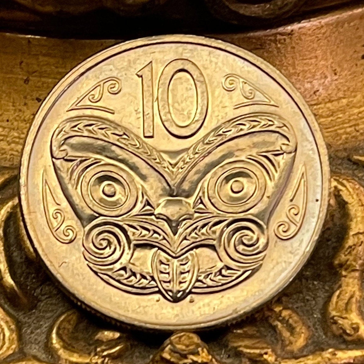 Maori Ancestor-Mask Koruru 10 Cents New Zealand Authentic Coin Money for Jewelry and Craft Making