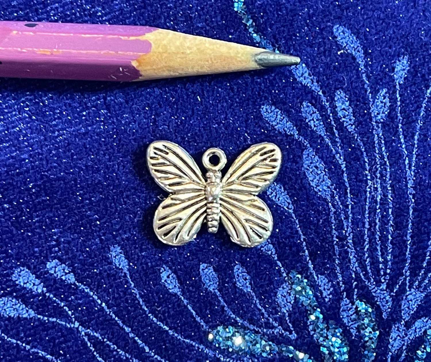 Butterfly charm - 12x17 mm - Antique Silver plated - garden themed boho pendant drop for personalized jewelry