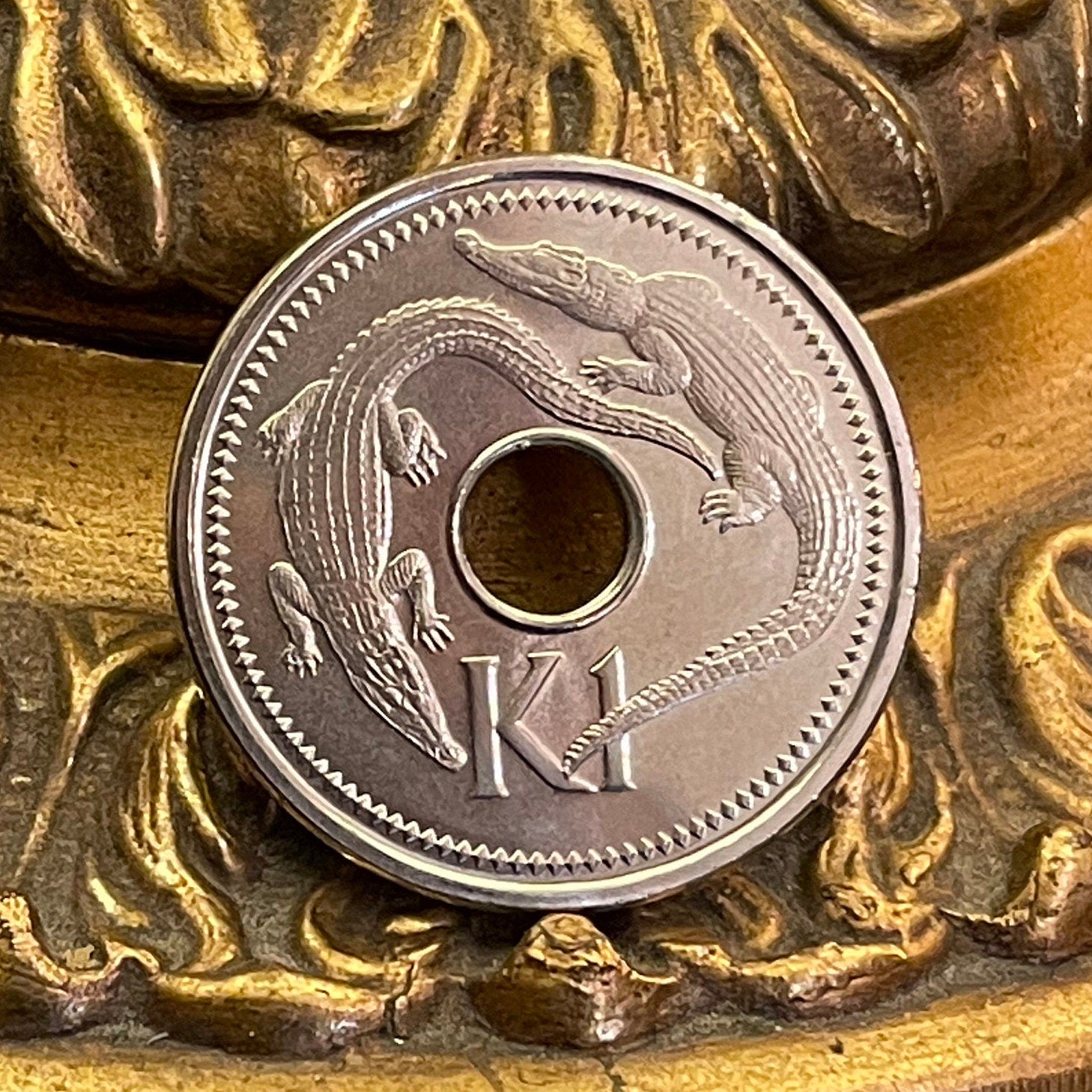 New Guinea Crocodiles 1 Kina Papua New Guinea Authentic Coin Money for Jewelry and Craft Making