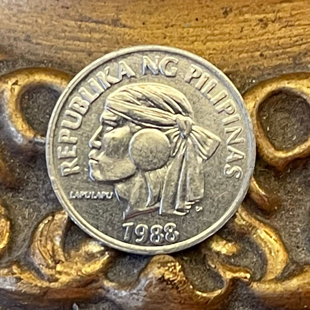 Lapulapu & Imperial Volute Shell 1 Sentimo Philippines Authentic Coin Money for Jewelry and Craft Making (Magellan Killer) (Freedom Fighter)