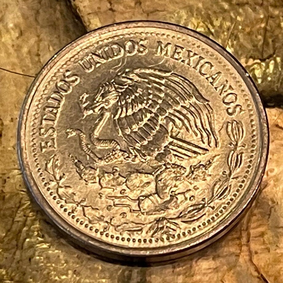 Ancient Astronaut Lord Pakal the Great & Eagle with Snake 50 Centavos Mexico Authentic Coin Money (Pacal) (Classic Maya) (1983) (Palenque)