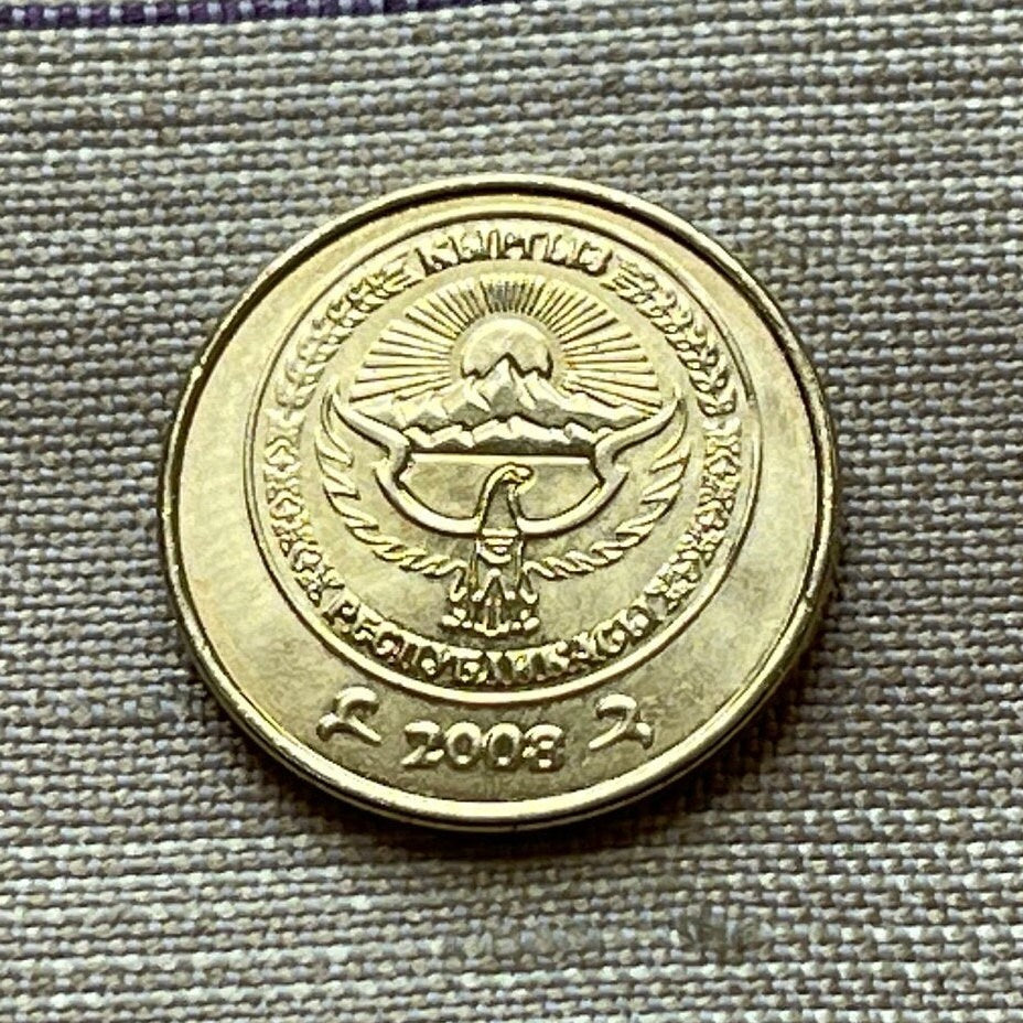White Falcon and Tian Shan Mountains 10 Tyiyn Kyrgyzstan Authentic Coin Money for Jewelry (Ak Shumkar) (Issyk Kul) (Ala Too) (Tian Shan)