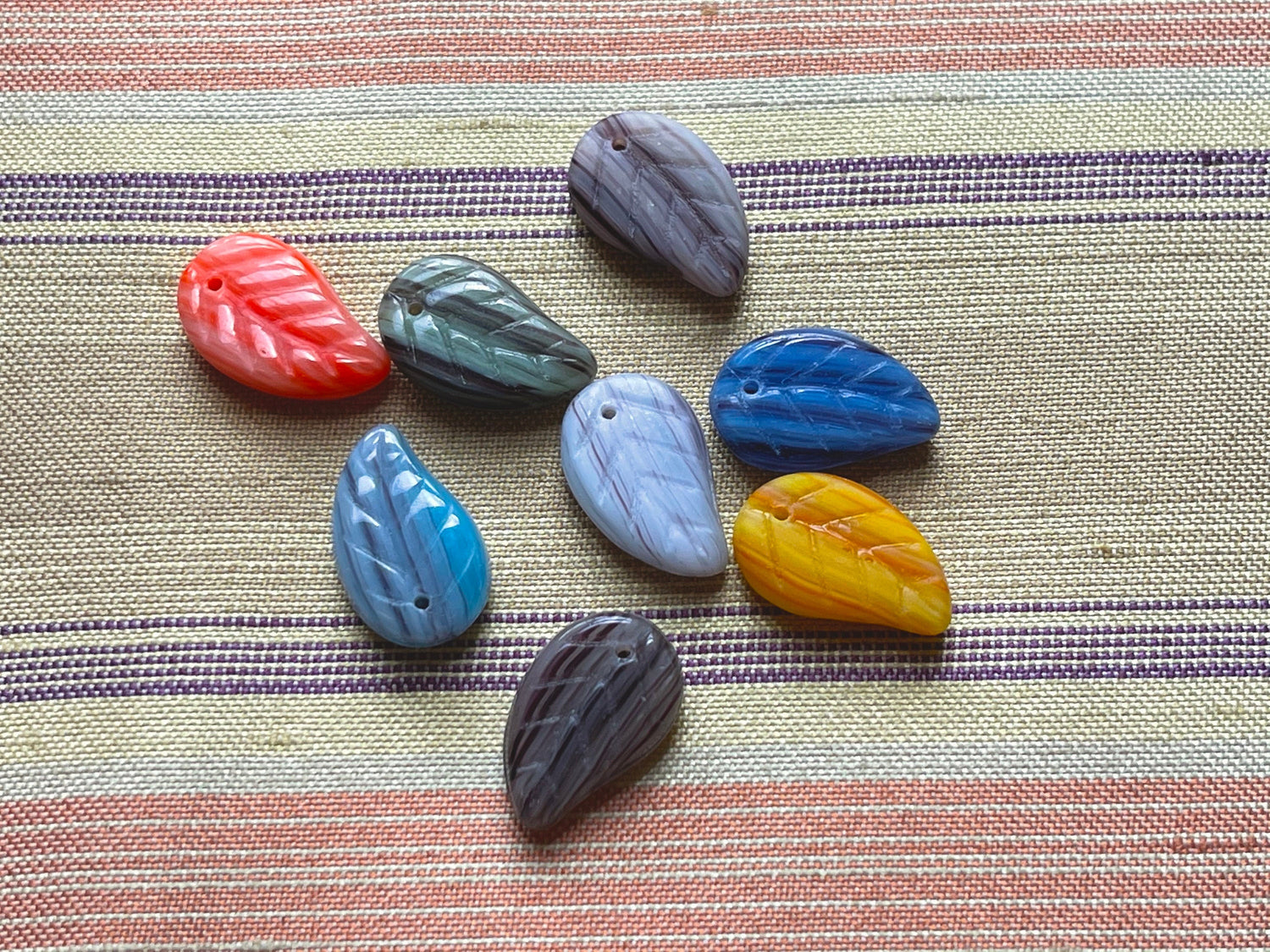 Czech glass leaf drops (choose your color, lot of 6, or 8 assorted pink, green, blue, yellow+) handmade marbled glass leaves (bead charm)