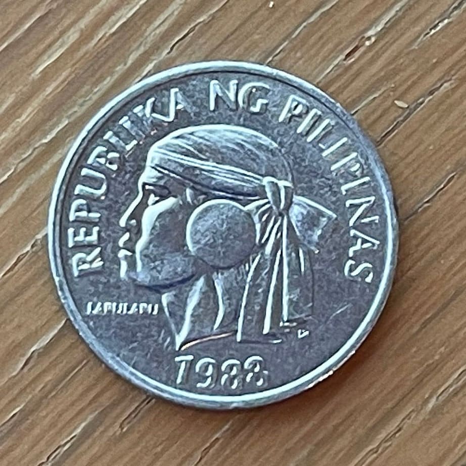 Imperial Volute Shell & Lapulapu 1 Sentimo Philippines Authentic Coin Money for Jewelry and Craft Making (Giant Seashell) (Freedom Fighter)