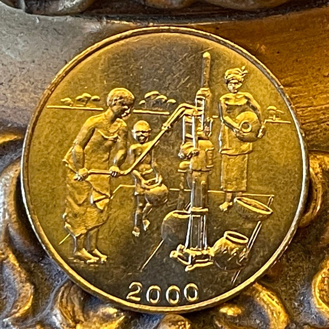 Akan Sawfish Goldweight & Human Right to Water: Women at Hand-Pump Well 10 CFA Francs West African States Authentic Coin Money for Jewelry