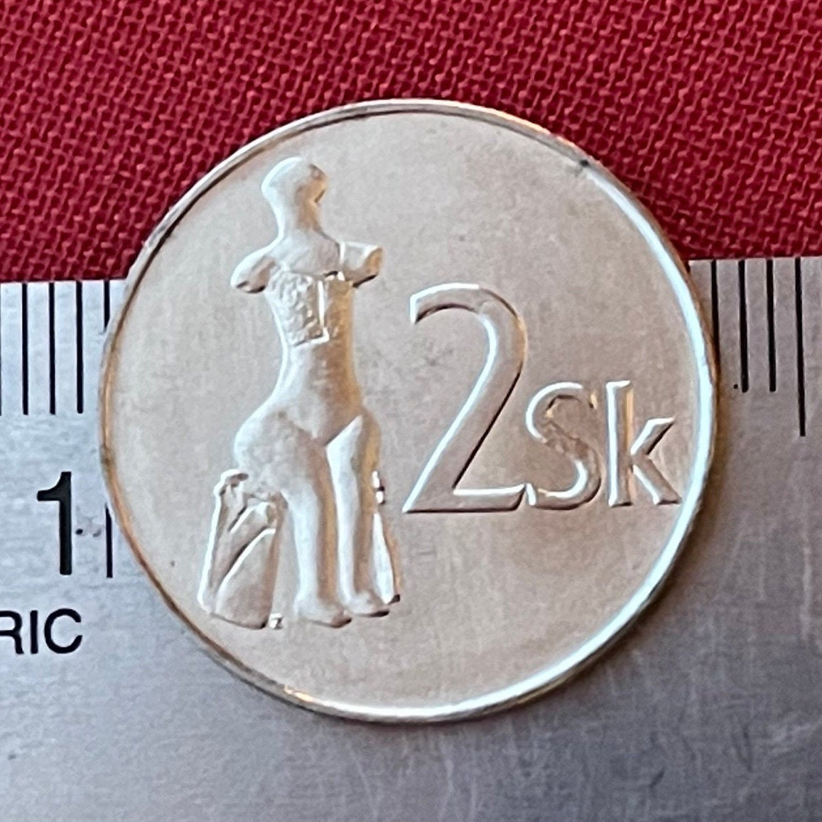 Venus of Hrádok 2 Koruny Slovak Republic Authentic Coin Money for Jewelry (Jaroslav Gubric) (Hrádocká Venuša) (Neolithic) (Slovak Troy)