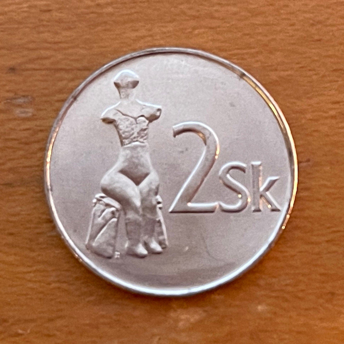 Venus of Hrádok 2 Koruny Slovak Republic Authentic Coin Money for Jewelry (Jaroslav Gubric) (Hrádocká Venuša) (Neolithic) (Slovak Troy)