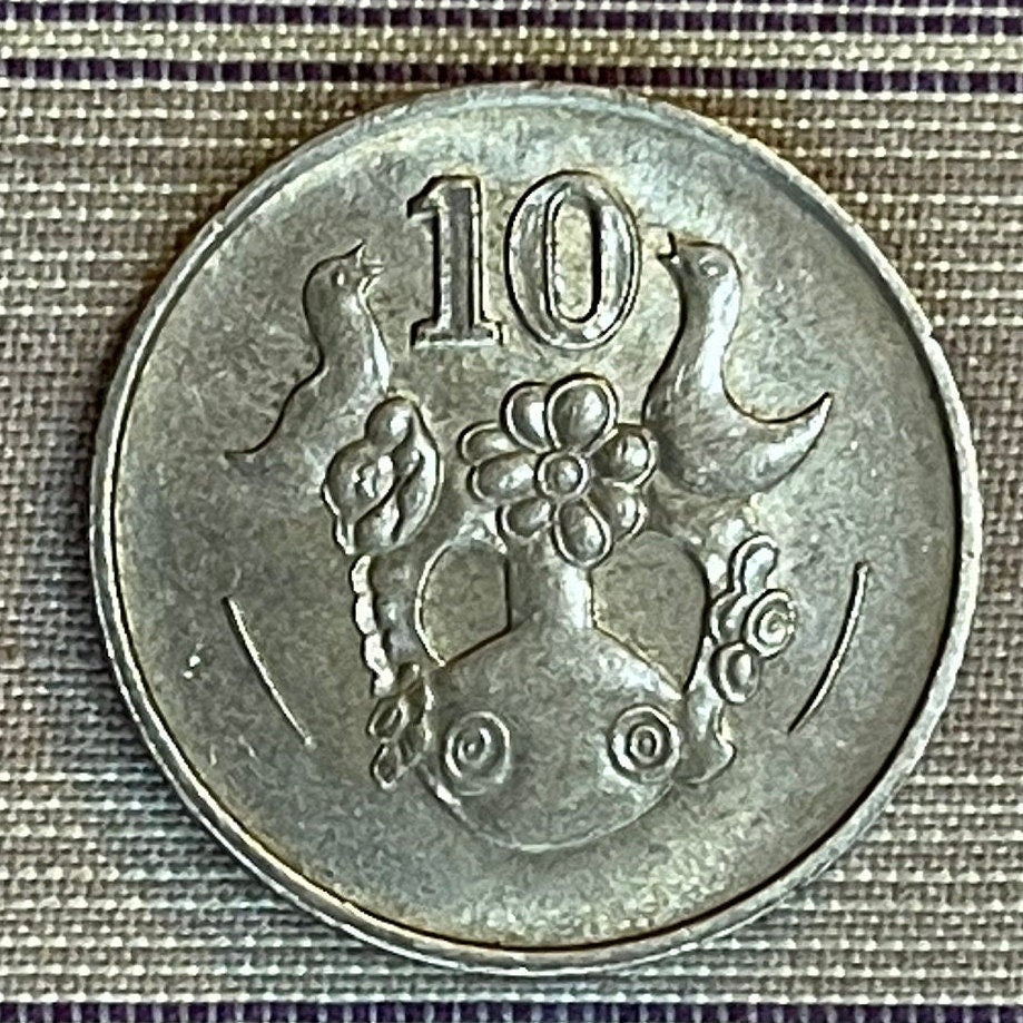 Bird Flower Vase of Phini & Dove w/Olive Branch 10 Cents Cyprus Authentic Coin Money for Jewelry (Traditional Pottery) (Noah's Ark) (1983)