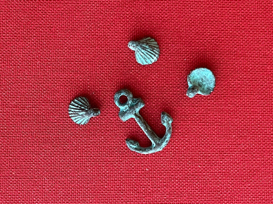 Anchor & scallop shell PREMIUM copper charm assortment – Lot of 3 – green patina – from Mykonos island, Greece - beach nautical seashell