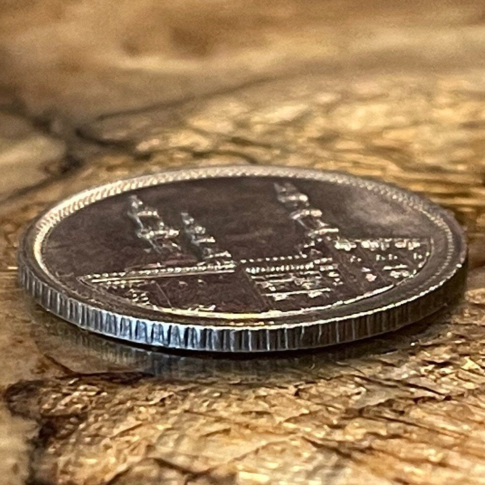 Al-Azhar Mosque 20 Quirsh Egypt Authentic Coin Money for Jewelry and Craft Making (1992) (University)