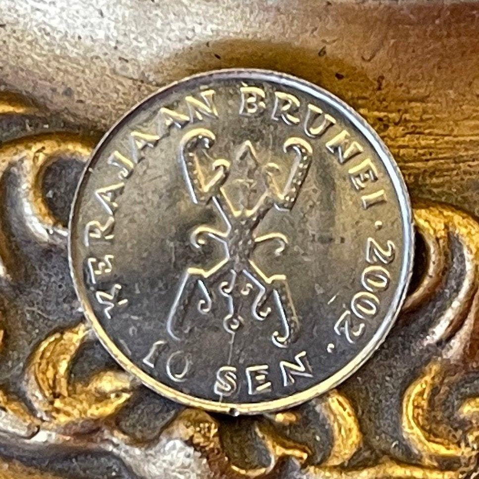 Animal Claw Motif & Sultan Hassanal Bolkiah 10 Sen Brunei Authentic Coin Money for Jewelry and Craft Making (Richest Man) (Spider)