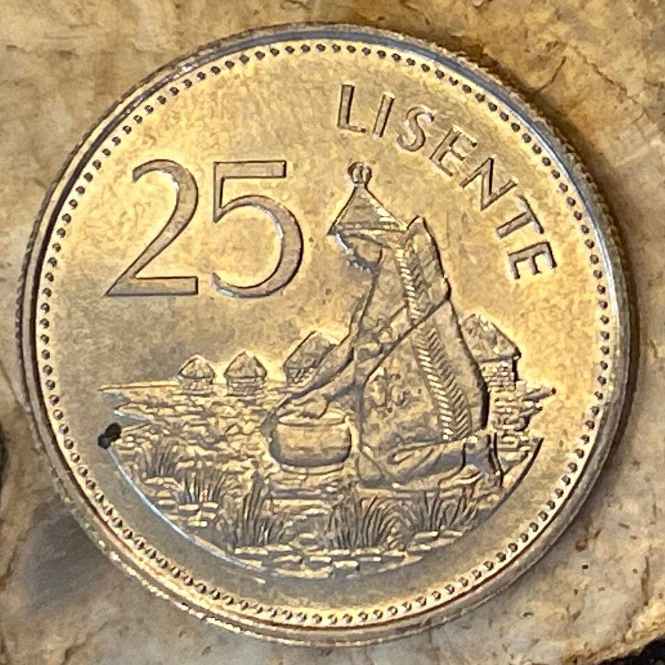 Mokorotlo Hat-wearing Woman weaves Basotho Basket & King Moshoeshoe II 25 Lisente Lesotho Authentic Coin Money for Jewelry and Craft Making