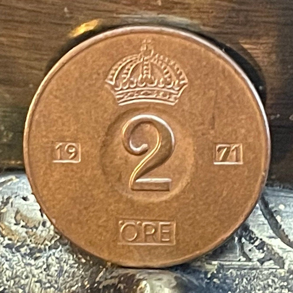 Crown of King Gustaf VI Adolf 2 Ore Sweden Authentic Coin Money for Jewelry and Craft Making (Indented Coin)