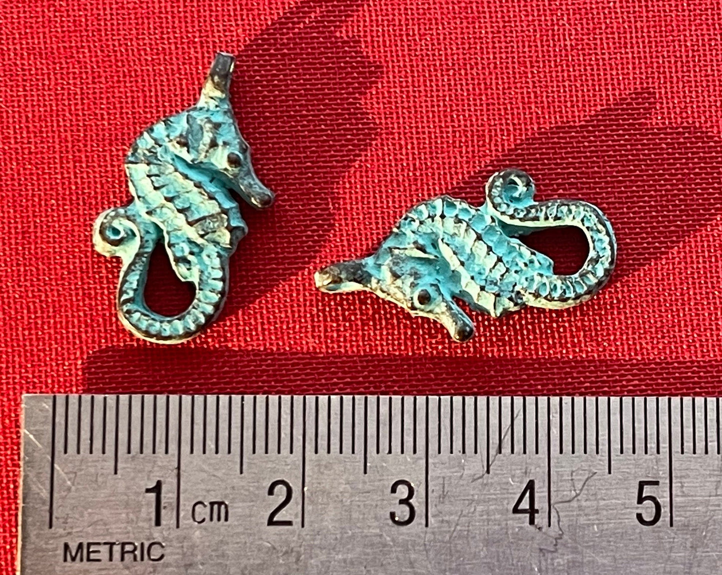 Seahorse copper charm or pendant (3D) –choose 1, 3 or 6 – green patina PREMIUM quality from Mykonos island, Greece – beach nautical sea life