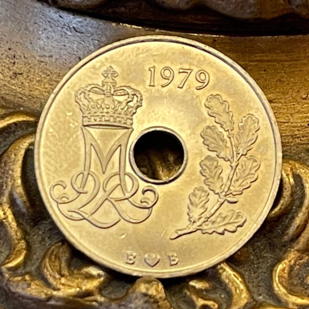 Queen Margrethe II Monogram & Oak Branch 25 Ore Denmark Authentic Coin Money for Jewelry and Craft Making (Hole in Coin)
