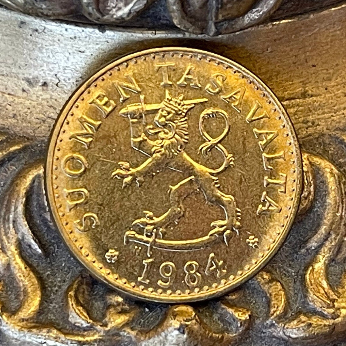 Stylized Tree & Rampant Lion 20 Penniä Finland Authentic Coin Money for Jewelry and Craft Making