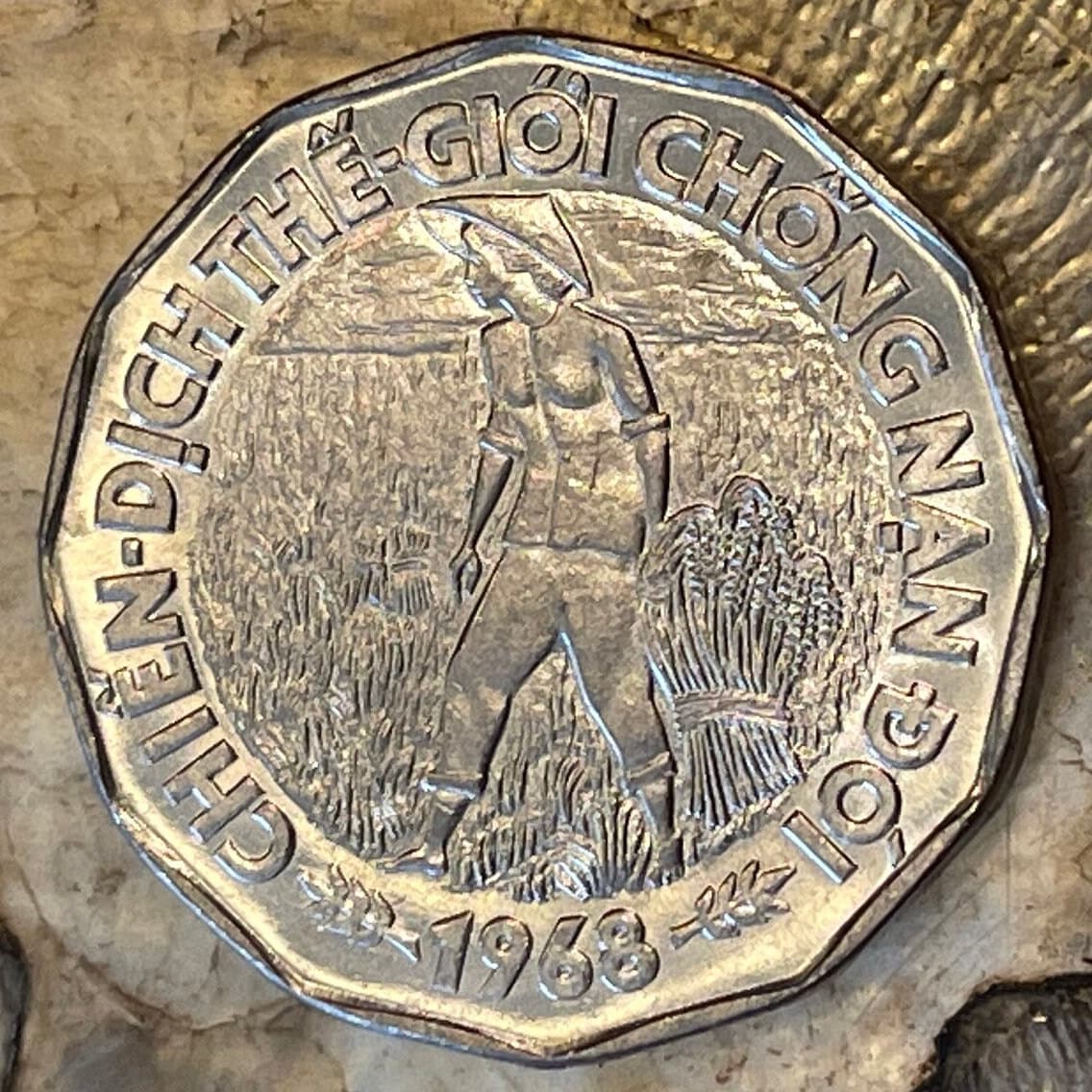 Rice Farmer in Mekong Delta 20 Đồng Vietnam Authentic Coin Money for Jewelry and Craft Making (1968) (South Vietnam) (Dodecagonal)