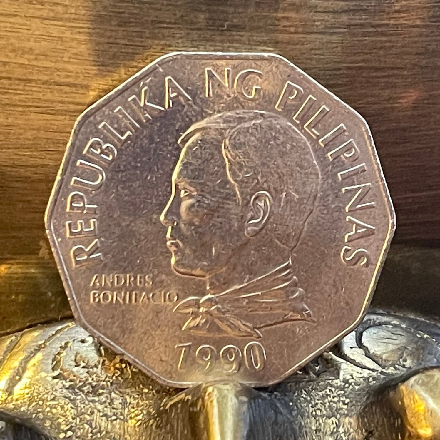 Coconut Palm & President Andrés Bonifacio 2 Piso Philippines Authentic Coin Money for Jewelry (Tree of Life) (Decagonal) (10-Sided) (Beach)