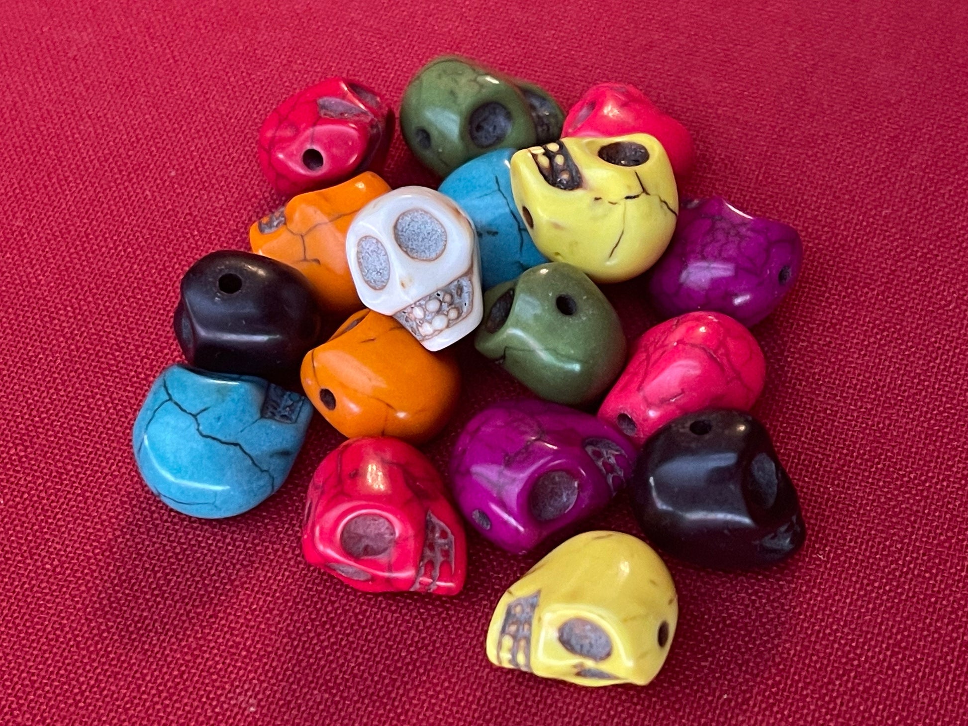 Skull Stone Beads - Halloween, Day of the Dead charms - black, red, white, turquoise, multicolor - dyed magnesite