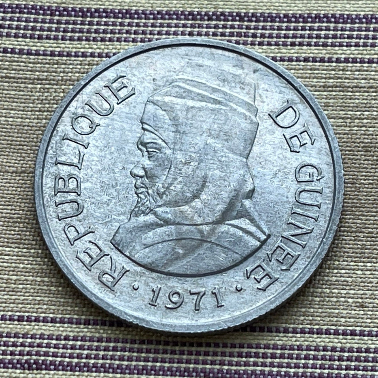 Almamy Samori Touré 5 Sylis Guinea Authentic Coin Money for Jewelry (Black Lives Matter) (Freedom Fighter) (1971) (Work Justice Solidarity)
