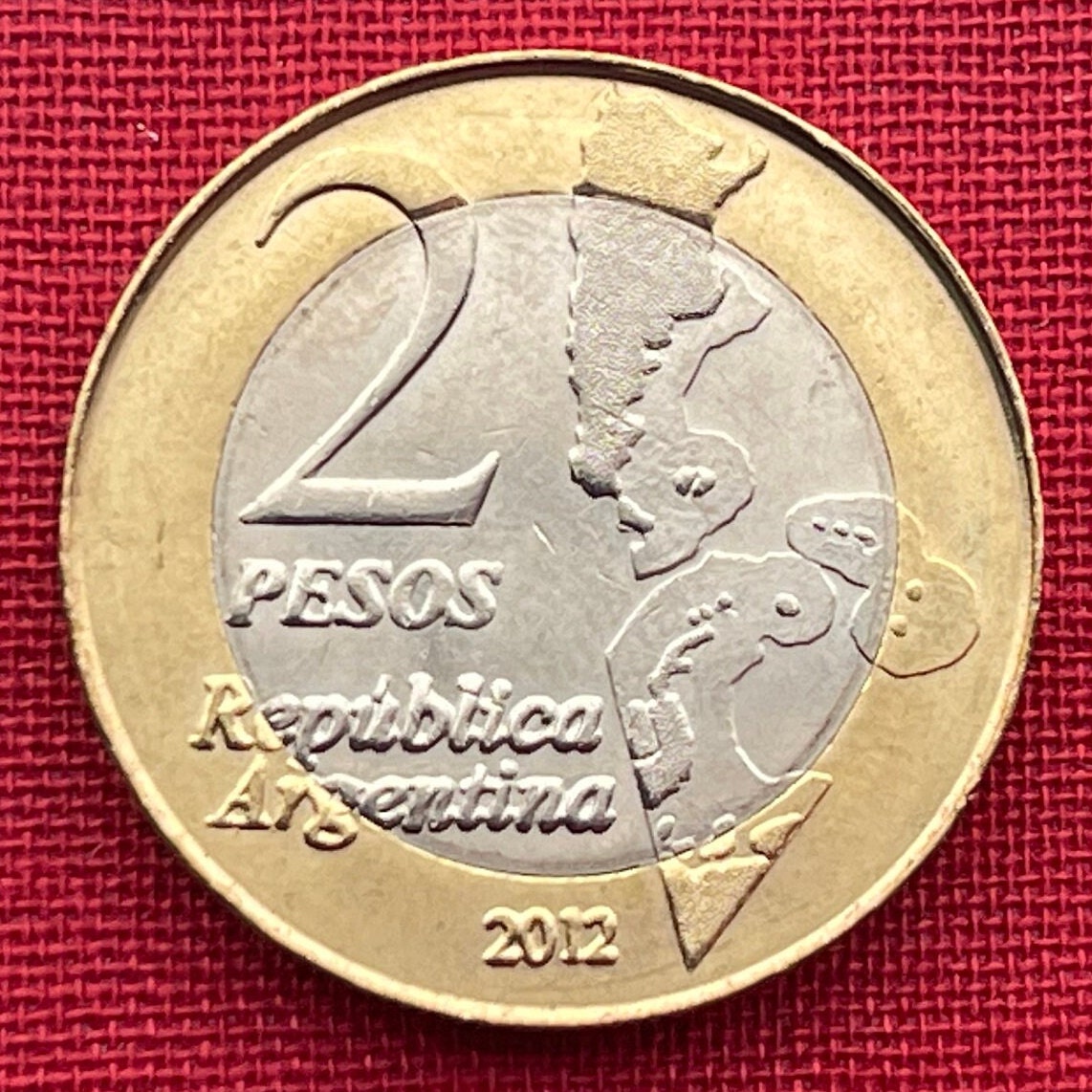 Territorial Claim to Islas Malvinas (Falkland Islands) 2 Pesos Argentina Authentic Coin Money for Jewelry (South Atlantic War) (Bimetallic)