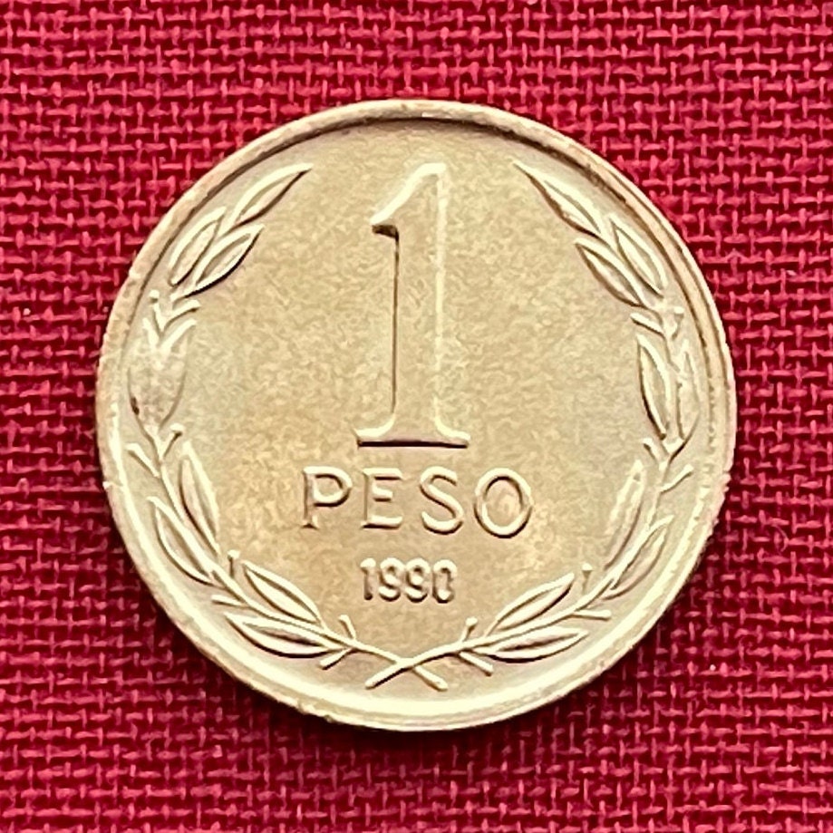 Libertador Bernardo O'Higgins 1 Peso Chile Authentic Coin Money for Jewelry (Revolutionary Leader) (Liberator) (Supreme Director)