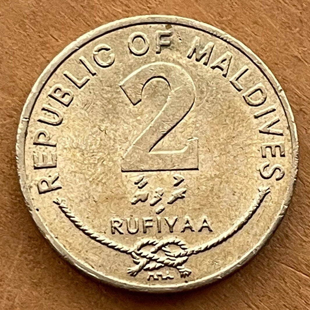 Giant Triton Shell & Reef Knot 2 Rufiyaa Maldives Authentic Coin Money for Jewelry and Craft Making