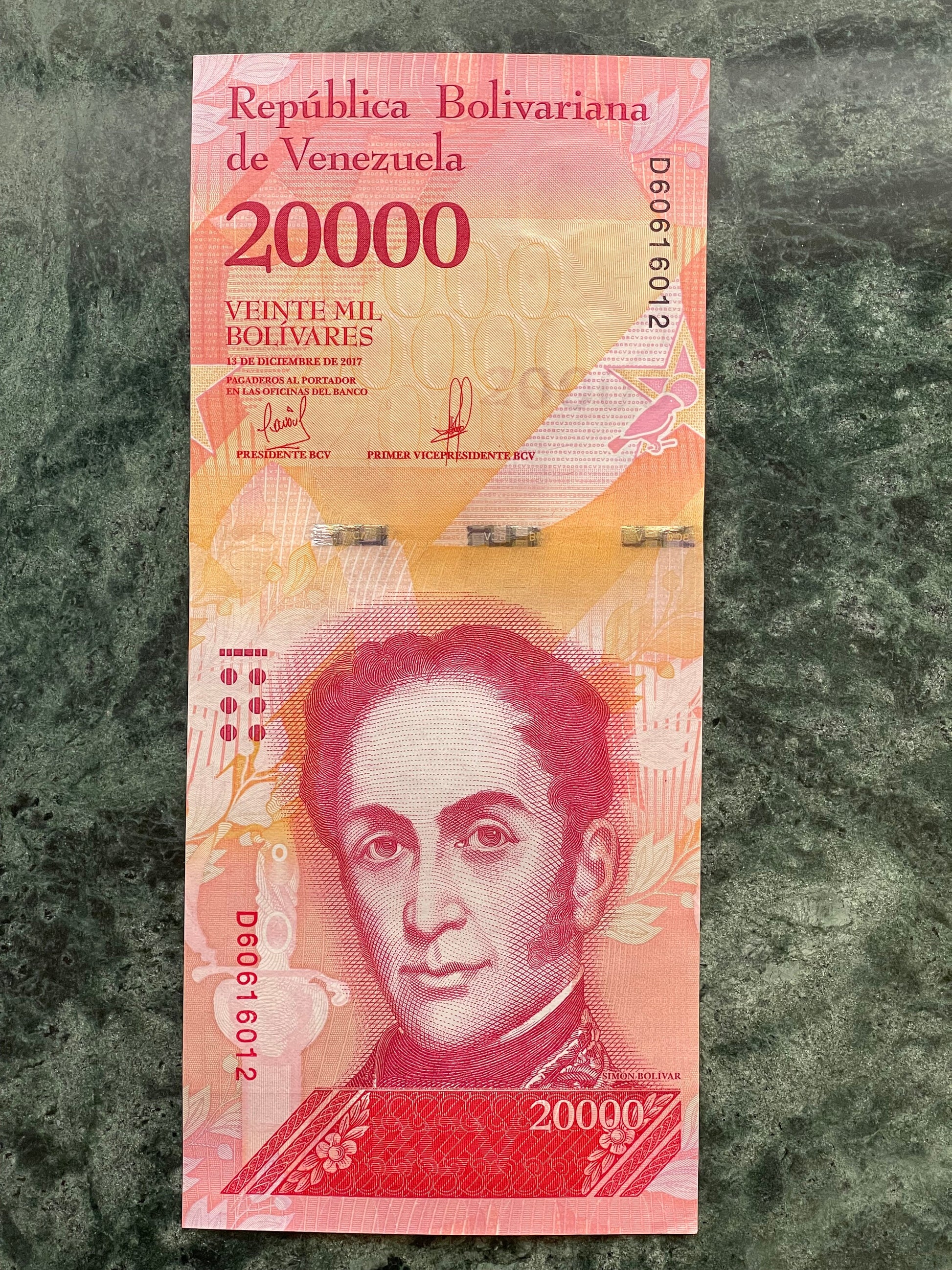 Liberator Simón Bolivar & Red Siskin Finches 20,000 Bolívares Venezuela Authentic Banknote Money for Collage (El Ávila National Park)