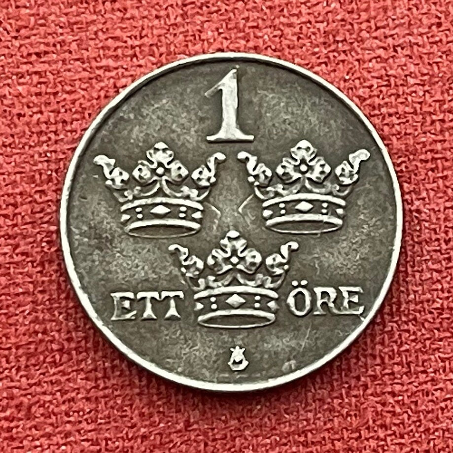 Crowned GGV Monogram 1 Öre (King Gustaf V) & Three Crowns Sweden Authentic Coin Money for Jewelry (Iron Coin) (Kalmar Union)