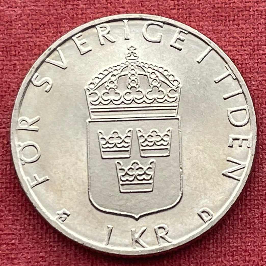 King Carl XVI Gustaf 1 Krona Sweden Authentic Coin Money for Jewelry and Craft Making (Three Crowns)