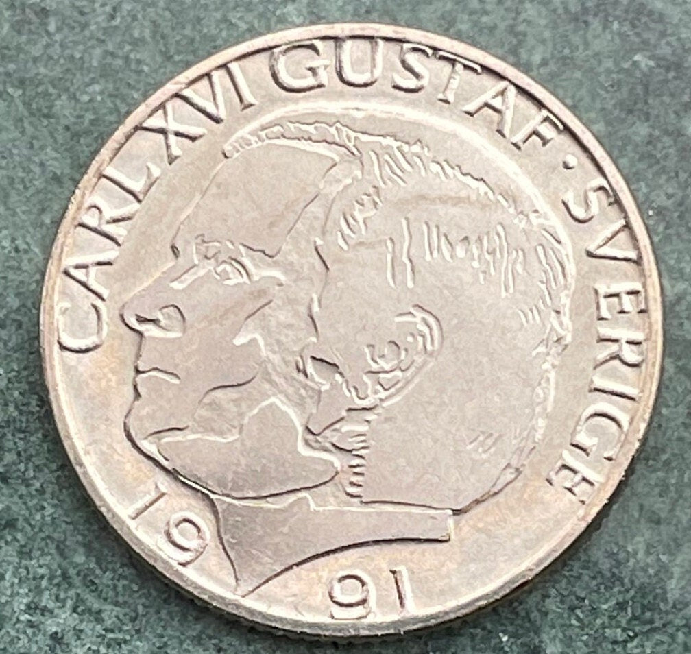 King Carl XVI Gustaf 1 Krona Sweden Authentic Coin Money for Jewelry and Craft Making (Three Crowns)