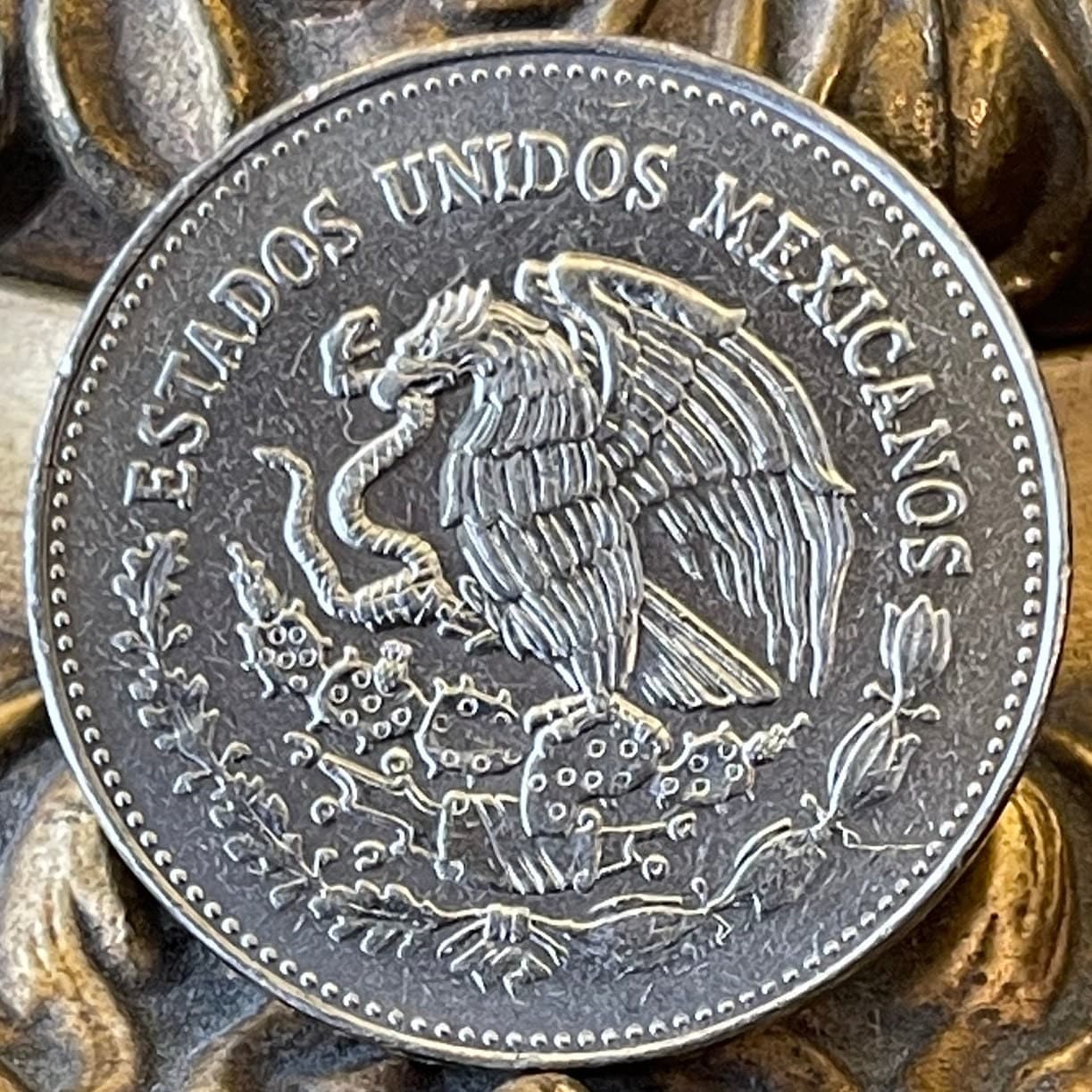 Angel and Heroes of Independence 200 Pesos Mexico Authentic Coin Money for Jewelry (Mexican Revolution) (1985) (Independence Monument)