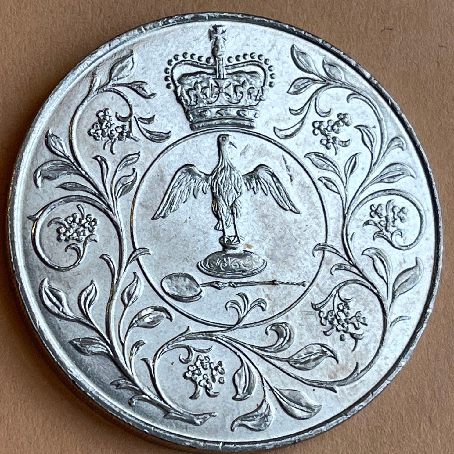 Horseback Queen Elizabeth II & Coronation Regalia 25 New Pence Authentic Coin Money for Jewelry and Craft Making (25th Anniversary) (1977)