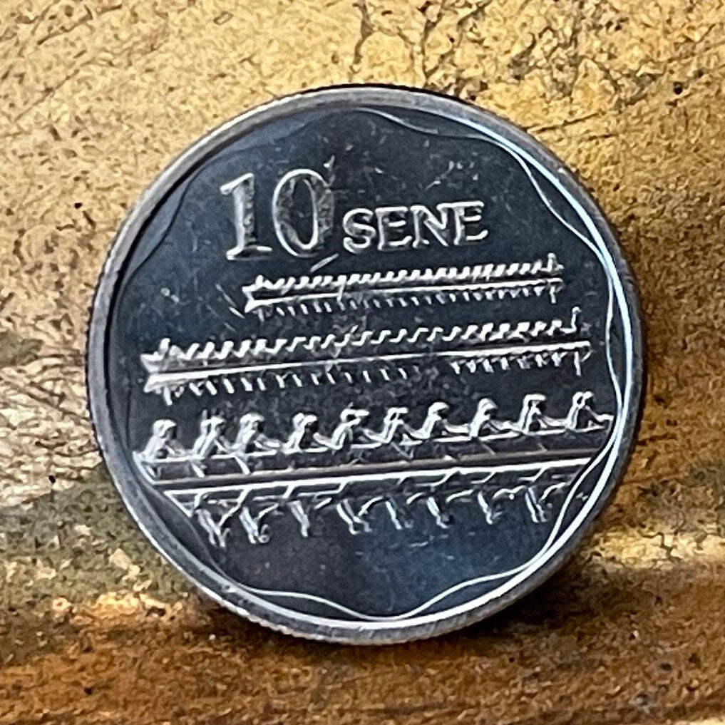 Fautasi Canoe Racers with Mirror Reflections on Water & Tui Ātua Tupua Tamasese Tupuola Tufuga Efi 10 Sene Samoa Authentic Coin for Jewelry