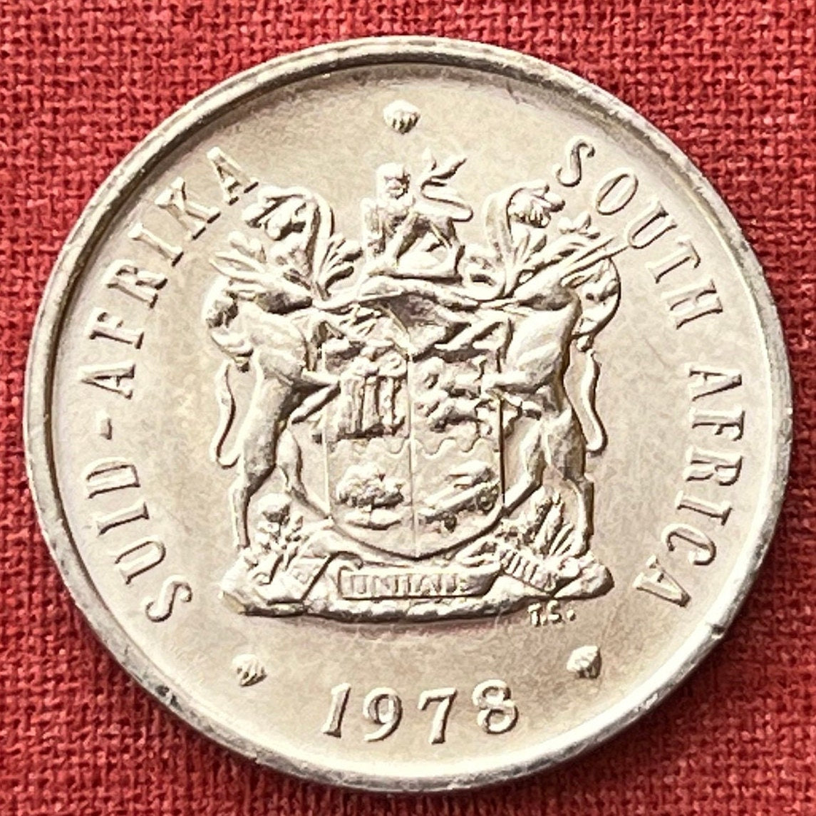 King Sugar Bush 20 Cents South Africa Authentic Coin Money for Jewelry and Craft Making (King Protea) (Power Through Unity)